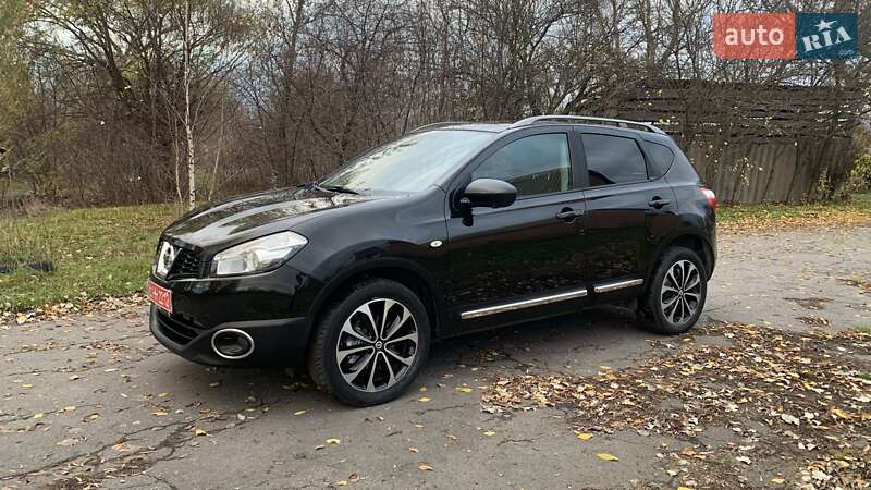 Внедорожник / Кроссовер Nissan Qashqai 2013 в Хороле фото 3 Внедорожник / Кроссовер Nissan Qashqai 2013 в Хороле