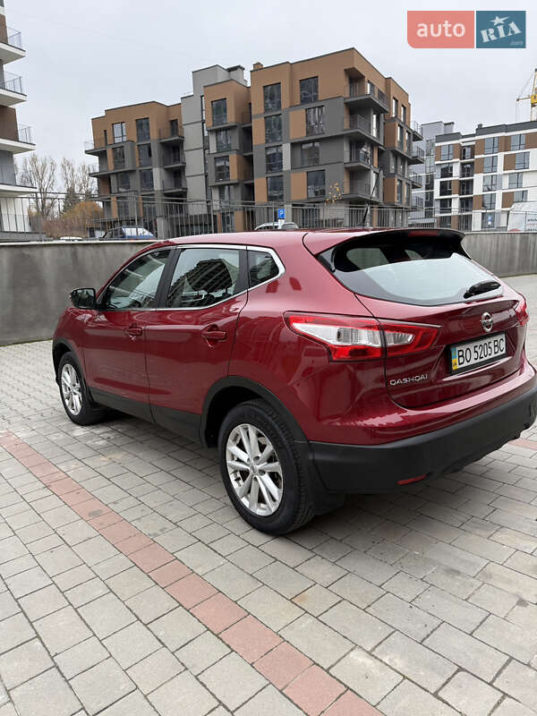 Позашляховик / Кросовер Nissan Qashqai 2014 в Тернополі фото 4 Позашляховик / Кросовер Nissan Qashqai 2014 в Тернополі