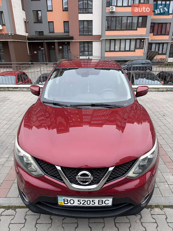 Позашляховик / Кросовер Nissan Qashqai 2014 в Тернополі фото 10 Позашляховик / Кросовер Nissan Qashqai 2014 в Тернополі