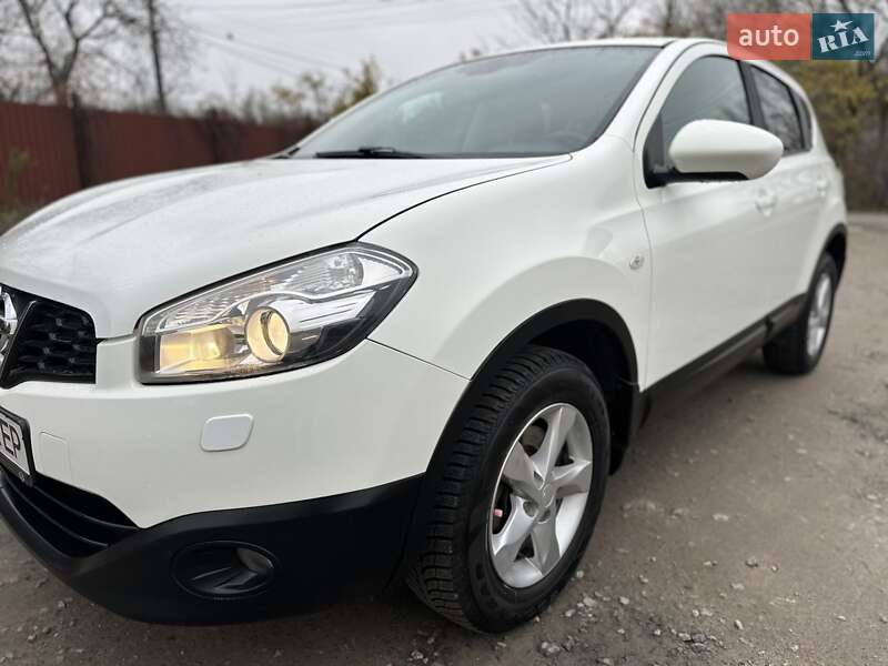 Внедорожник / Кроссовер Nissan Qashqai 2012 в Киеве