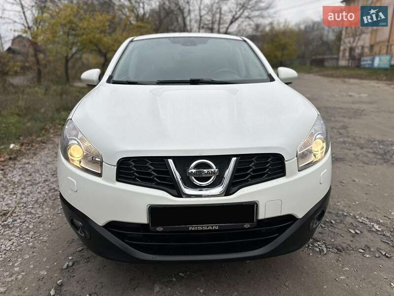 Внедорожник / Кроссовер Nissan Qashqai 2012 в Киеве
