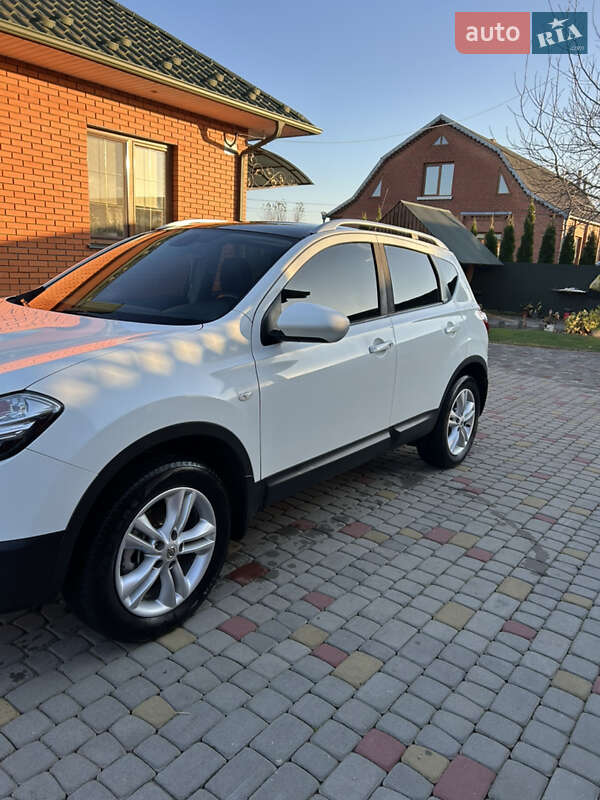 Позашляховик / Кросовер Nissan Qashqai 2010 в Ковелі
