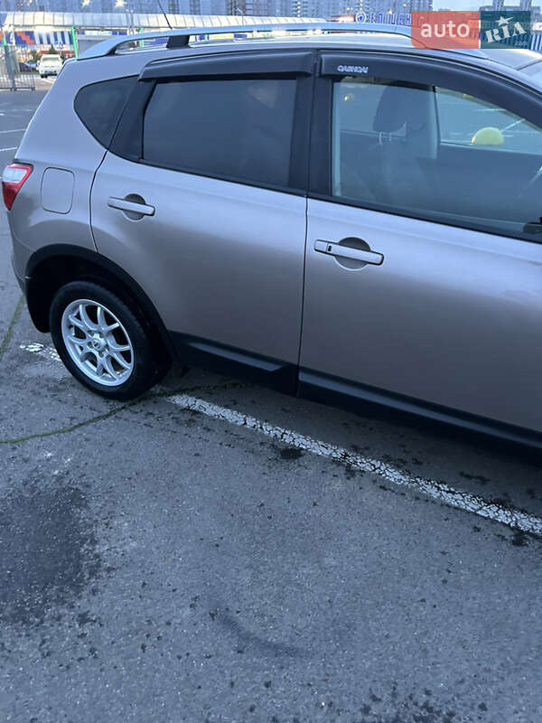 Внедорожник / Кроссовер Nissan Qashqai 2012 в Киеве фото 6 Внедорожник / Кроссовер Nissan Qashqai 2012 в Киеве