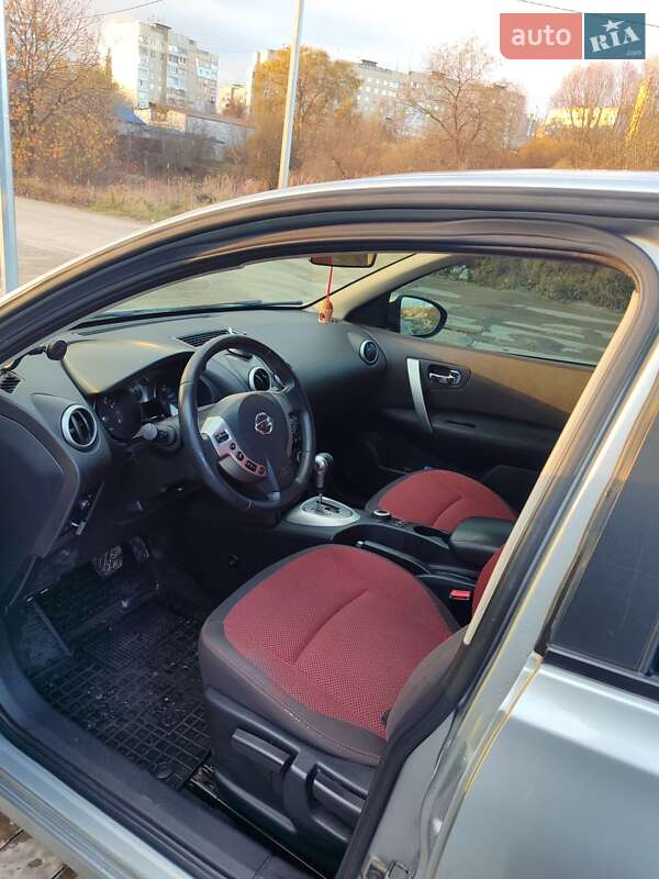 Позашляховик / Кросовер Nissan Qashqai 2007 в Львові