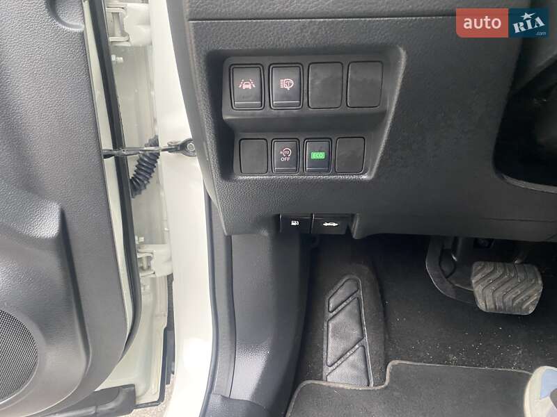 Позашляховик / Кросовер Nissan Qashqai 2018 в Києві фото 17 Позашляховик / Кросовер Nissan Qashqai 2018 в Києві