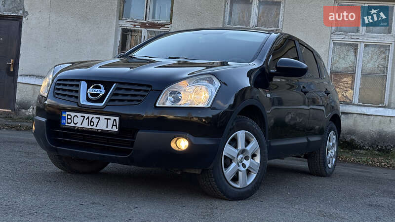 Внедорожник / Кроссовер Nissan Qashqai 2010 в Стрые