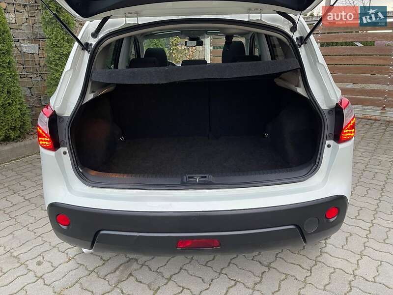 Внедорожник / Кроссовер Nissan Qashqai 2010 в Стрые фото 15 Внедорожник / Кроссовер Nissan Qashqai 2010 в Стрые