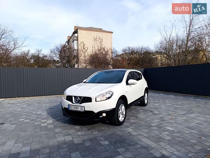 Позашляховик / Кросовер Nissan Qashqai 2010 в Старокостянтинові фото Позашляховик / Кросовер Nissan Qashqai 2010 в Старокостянтинові