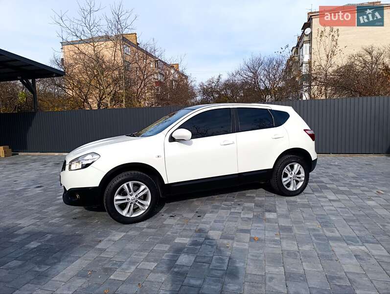 Позашляховик / Кросовер Nissan Qashqai 2010 в Старокостянтинові фото 7 Позашляховик / Кросовер Nissan Qashqai 2010 в Старокостянтинові