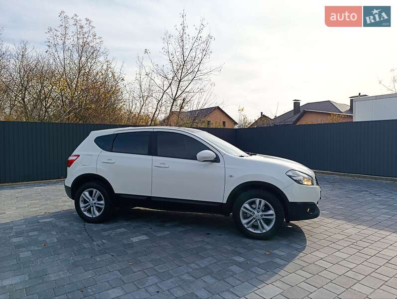 Позашляховик / Кросовер Nissan Qashqai 2010 в Старокостянтинові фото 10 Позашляховик / Кросовер Nissan Qashqai 2010 в Старокостянтинові