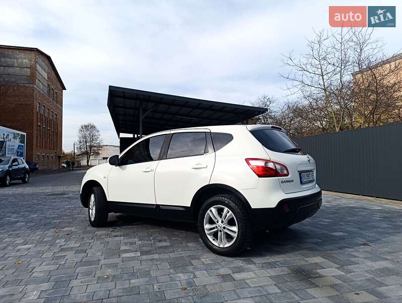 Позашляховик / Кросовер Nissan Qashqai 2010 в Старокостянтинові фото 32 Позашляховик / Кросовер Nissan Qashqai 2010 в Старокостянтинові