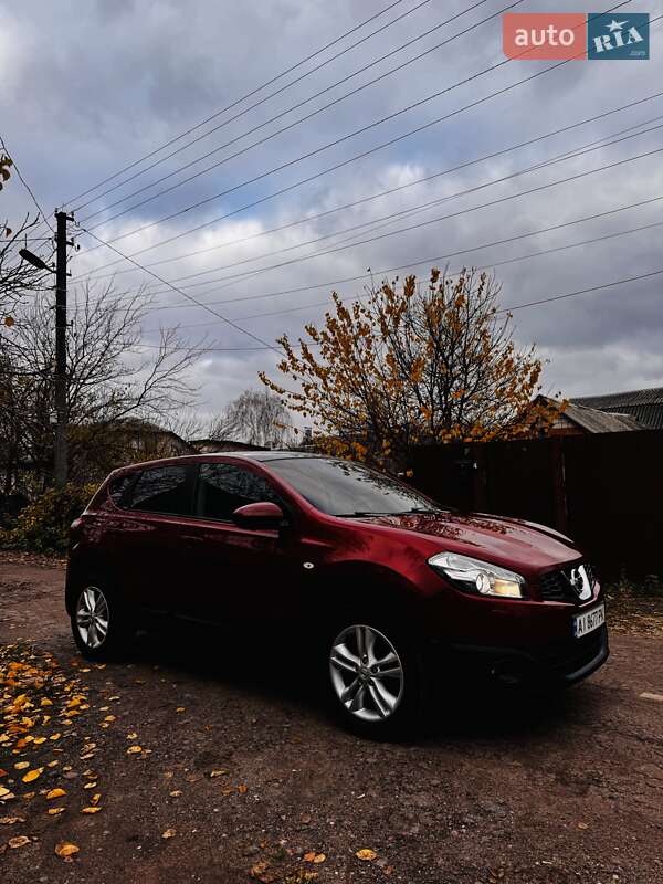 Внедорожник / Кроссовер Nissan Qashqai 2013 в Чернигове