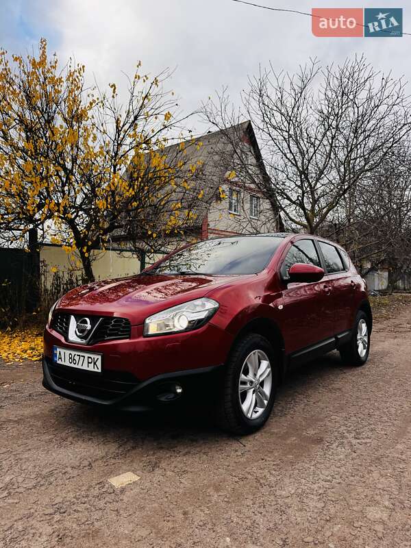 Внедорожник / Кроссовер Nissan Qashqai 2013 в Чернигове