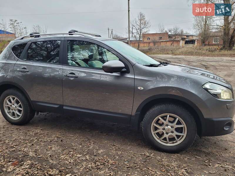 Внедорожник / Кроссовер Nissan Qashqai 2013 в Богодухове фото 17 Внедорожник / Кроссовер Nissan Qashqai 2013 в Богодухове