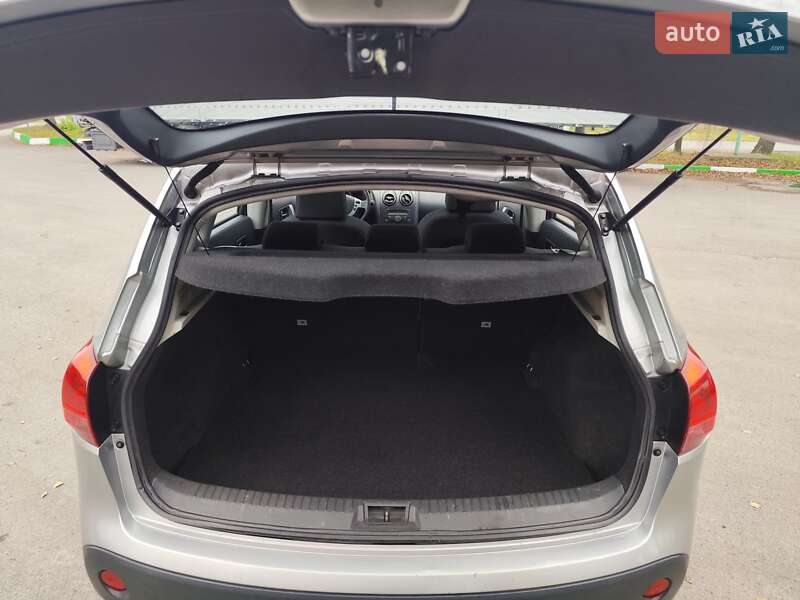 Позашляховик / Кросовер Nissan Qashqai 2008 в Звягелі