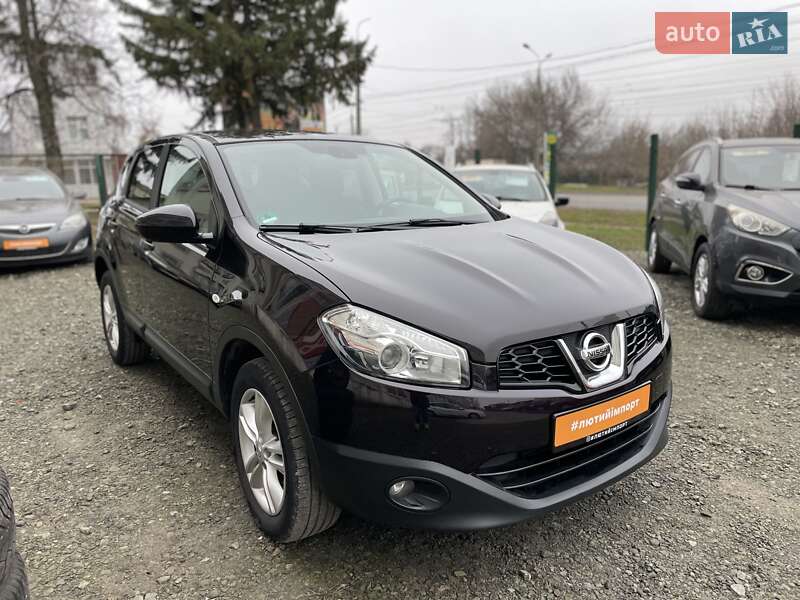 Внедорожник / Кроссовер Nissan Qashqai 2013 в Сумах