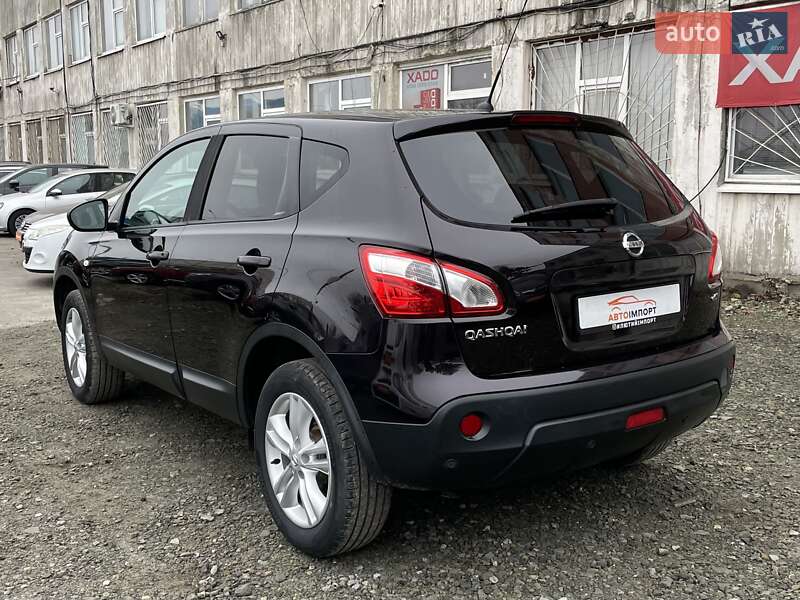 Внедорожник / Кроссовер Nissan Qashqai 2013 в Сумах