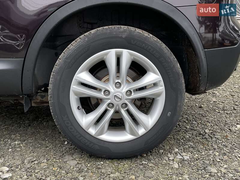 Внедорожник / Кроссовер Nissan Qashqai 2013 в Сумах