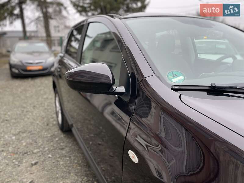 Внедорожник / Кроссовер Nissan Qashqai 2013 в Сумах