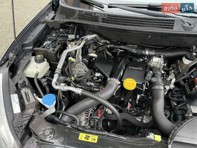 Внедорожник / Кроссовер Nissan Qashqai 2013 в Сумах