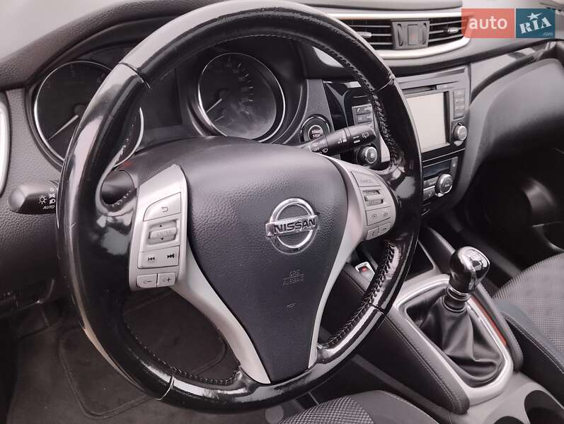 Внедорожник / Кроссовер Nissan Qashqai 2015 в Дубно фото 17 Внедорожник / Кроссовер Nissan Qashqai 2015 в Дубно