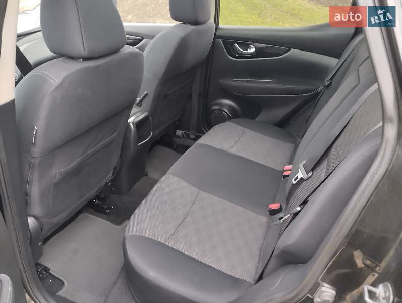 Внедорожник / Кроссовер Nissan Qashqai 2015 в Дубно фото 24 Внедорожник / Кроссовер Nissan Qashqai 2015 в Дубно