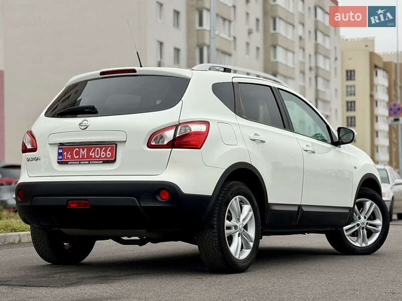 Позашляховик / Кросовер Nissan Qashqai 2010 в Вінниці
