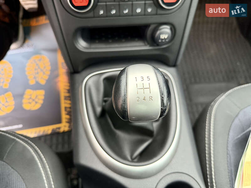 Позашляховик / Кросовер Nissan Qashqai 2010 в Вінниці