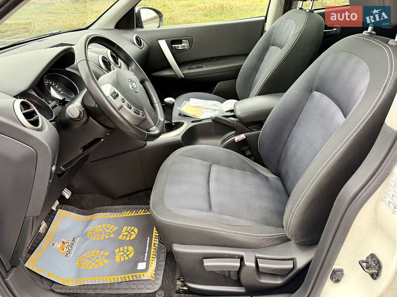 Позашляховик / Кросовер Nissan Qashqai 2010 в Вінниці