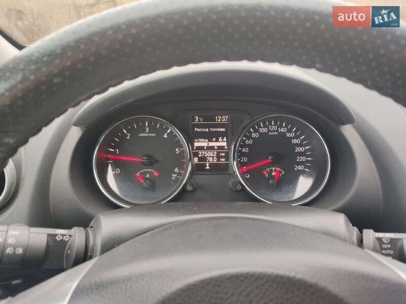 Внедорожник / Кроссовер Nissan Qashqai 2011 в Конотопе