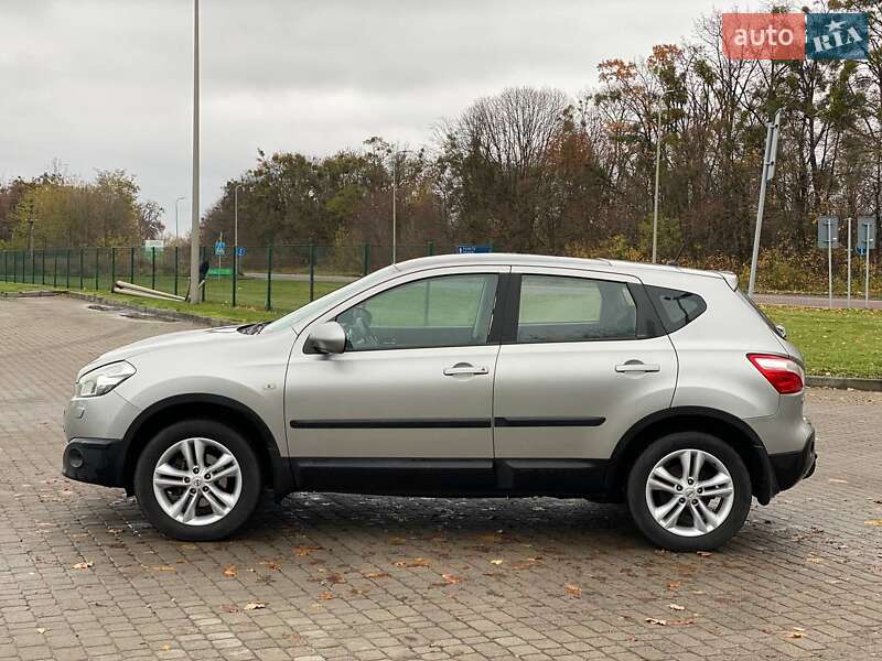 Внедорожник / Кроссовер Nissan Qashqai 2010 в Звягеле фото 11 Внедорожник / Кроссовер Nissan Qashqai 2010 в Звягеле