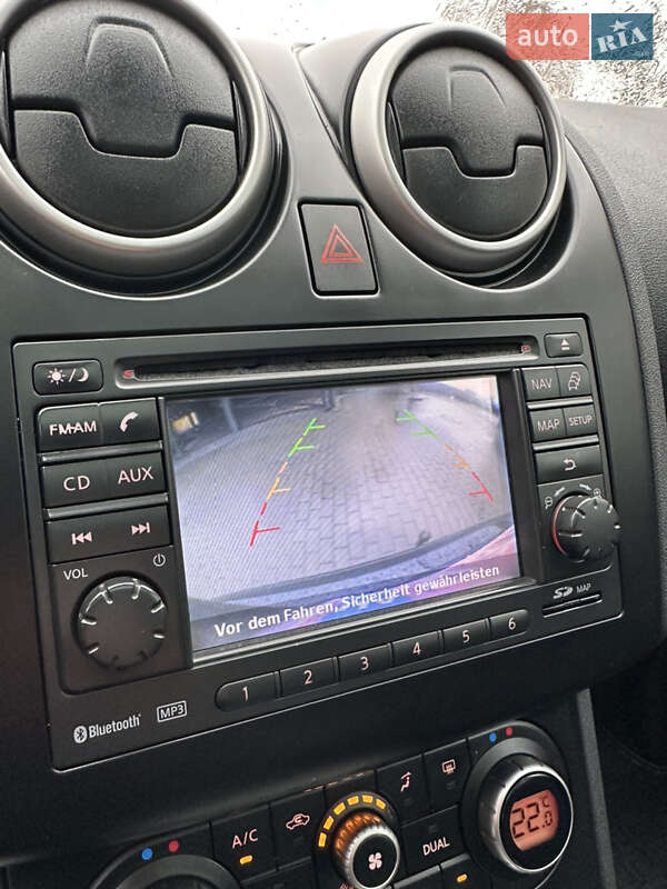 Позашляховик / Кросовер Nissan Qashqai 2011 в Рівному