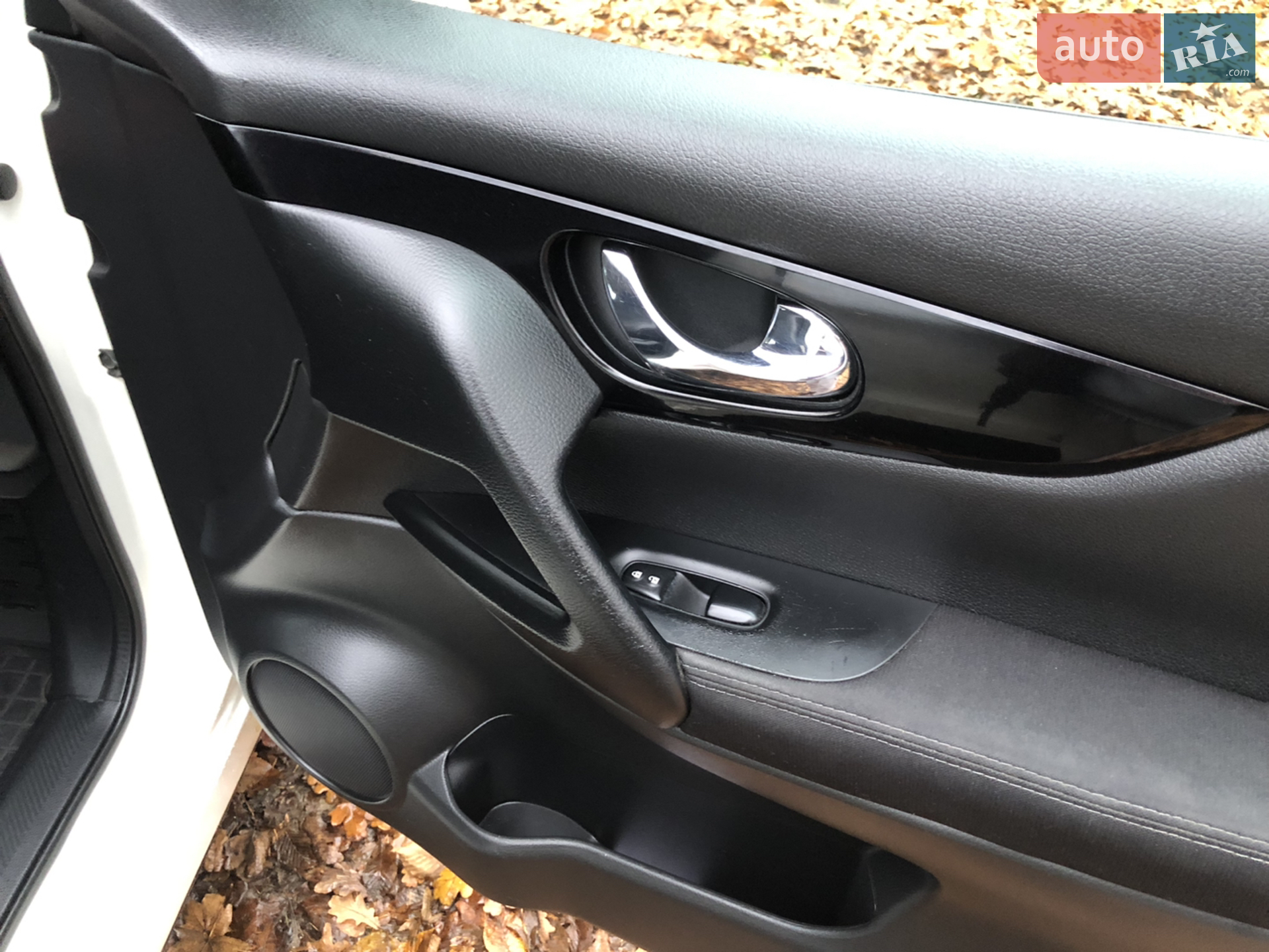 2015 Nissan Qashqai - мініатюра 36
