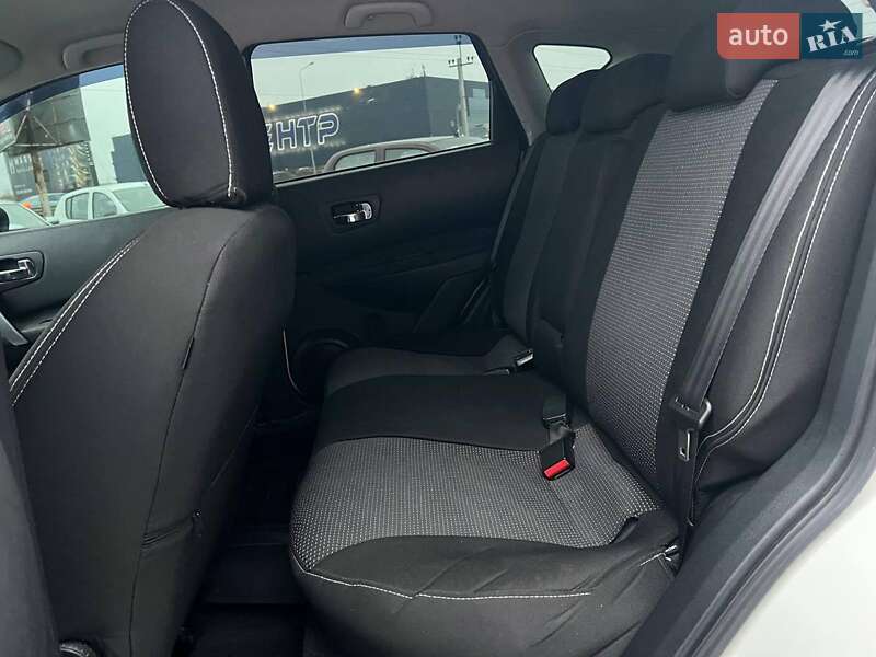 Внедорожник / Кроссовер Nissan Qashqai 2011 в Львове фото 36 Внедорожник / Кроссовер Nissan Qashqai 2011 в Львове