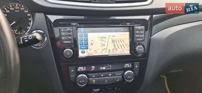 Внедорожник / Кроссовер Nissan Qashqai 2015 в Новоархангельске