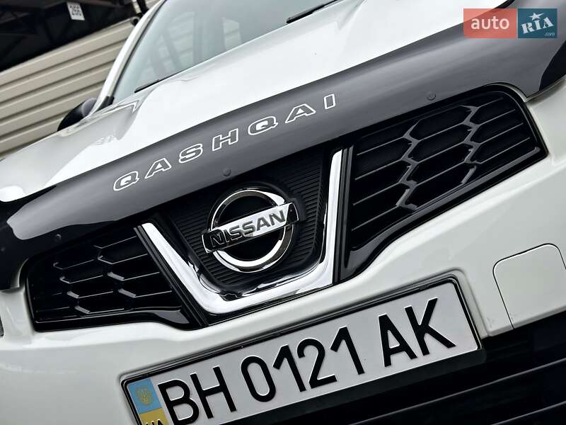 Позашляховик / Кросовер Nissan Qashqai 2010 в Одесі