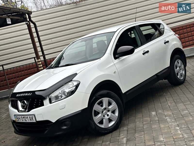 Позашляховик / Кросовер Nissan Qashqai 2010 в Одесі