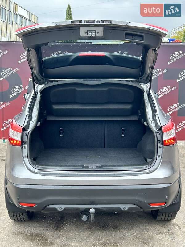 Внедорожник / Кроссовер Nissan Qashqai 2014 в Сумах