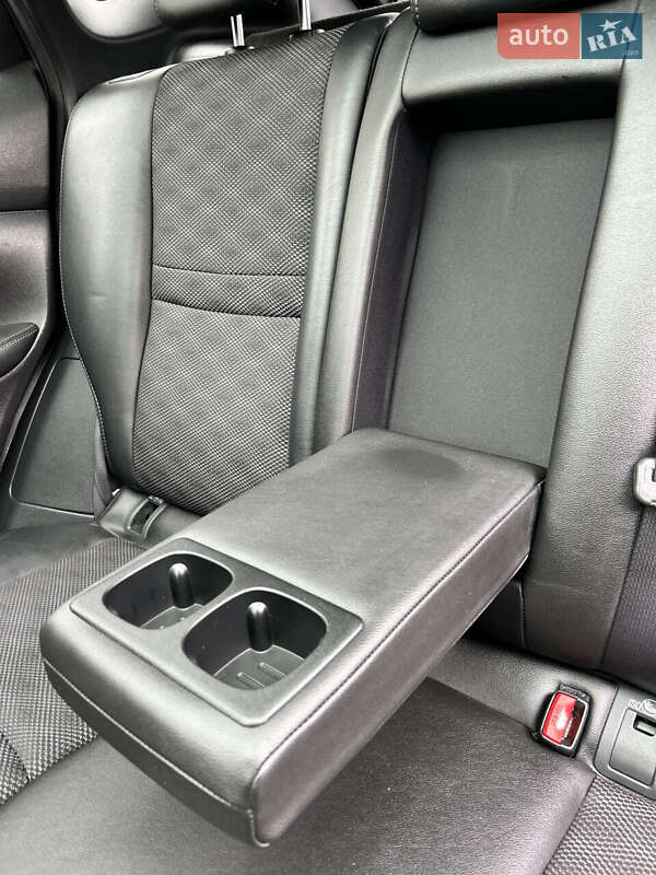 Внедорожник / Кроссовер Nissan Qashqai 2014 в Сумах