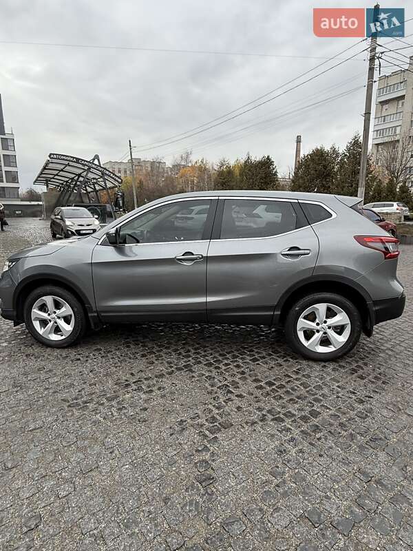 Позашляховик / Кросовер Nissan Qashqai 2018 в Львові