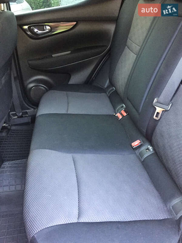 Внедорожник / Кроссовер Nissan Qashqai 2015 в Львове фото 9 Внедорожник / Кроссовер Nissan Qashqai 2015 в Львове