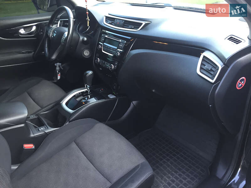 Внедорожник / Кроссовер Nissan Qashqai 2015 в Львове фото 6 Внедорожник / Кроссовер Nissan Qashqai 2015 в Львове
