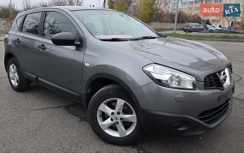 Внедорожник / Кроссовер Nissan Qashqai 2012 в Харькове
