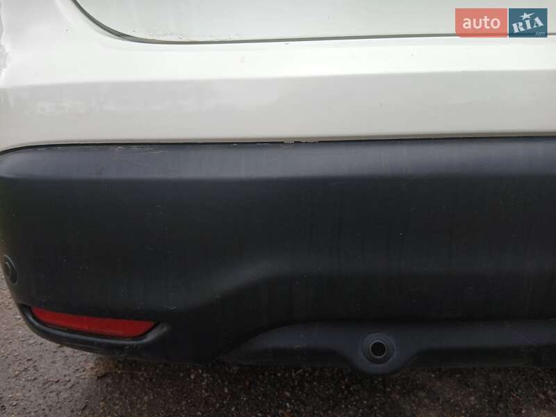 Позашляховик / Кросовер Nissan Qashqai 2015 в Первомайську фото 15 Позашляховик / Кросовер Nissan Qashqai 2015 в Первомайську