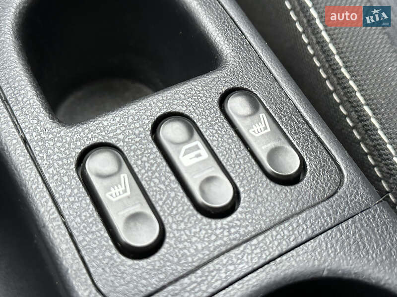 Внедорожник / Кроссовер Nissan Qashqai 2011 в Житомире фото 42 Внедорожник / Кроссовер Nissan Qashqai 2011 в Житомире