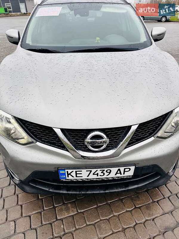 Позашляховик / Кросовер Nissan Qashqai 2015 в Новомосковську фото 10 Позашляховик / Кросовер Nissan Qashqai 2015 в Новомосковську