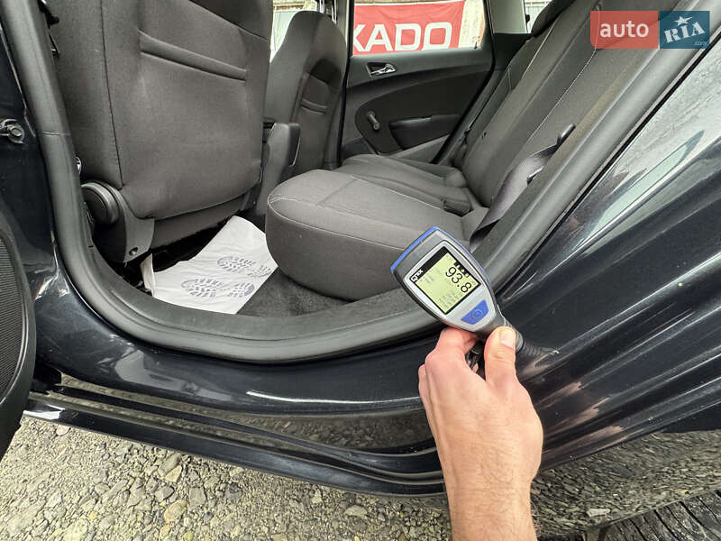 Внедорожник / Кроссовер Nissan Qashqai 2013 в Сумах