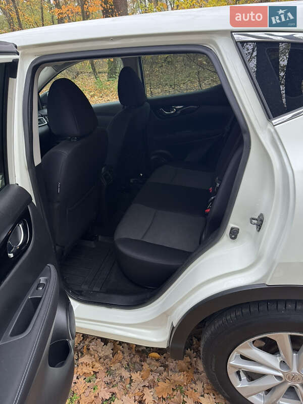 Внедорожник / Кроссовер Nissan Qashqai 2017 в Киеве