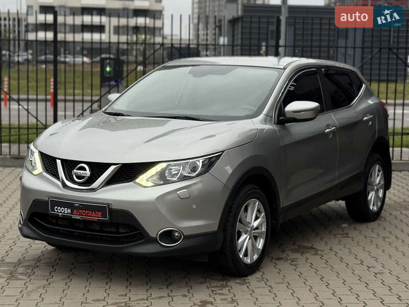 Внедорожник / Кроссовер Nissan Qashqai 2015 в Киеве