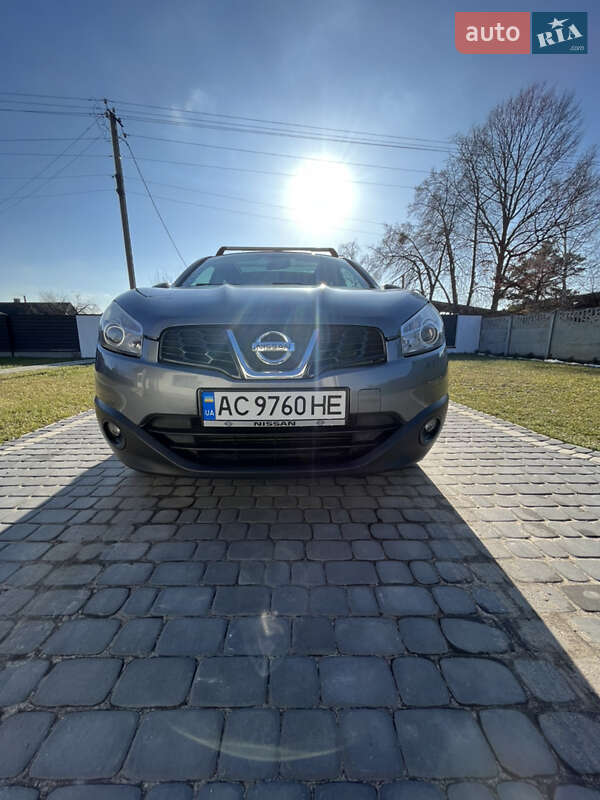 Позашляховик / Кросовер Nissan Qashqai 2011 в Турійську